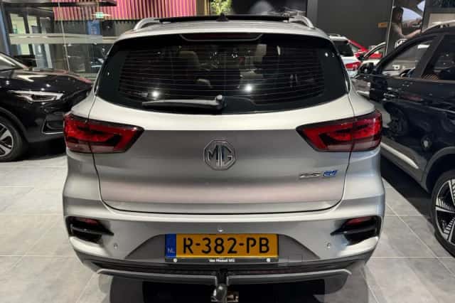 MG ZS EV (2022) thumbnail 6