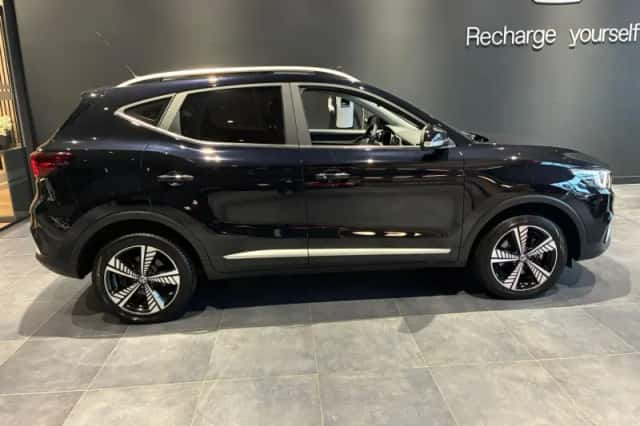 MG ZS EV (2021) thumbnail 2