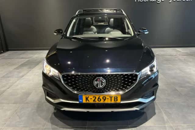 MG ZS EV (2021) thumbnail 3