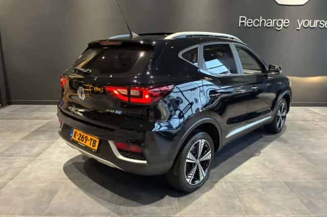 MG ZS EV (2021) thumbnail 6
