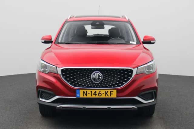 MG ZS EV (2021) thumbnail 3