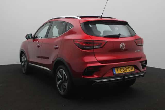 MG ZS EV (2023) thumbnail 3