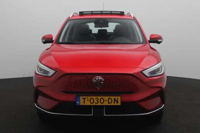 MG ZS EV (2023) thumbnail 4