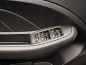 MG ZS EV (2020) thumbnail 23