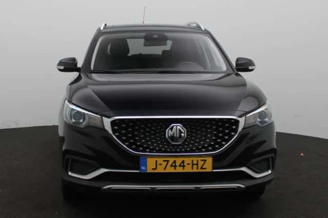MG ZS EV (2020) thumbnail 4