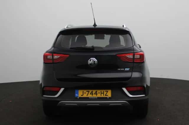 MG ZS EV (2020) thumbnail 6