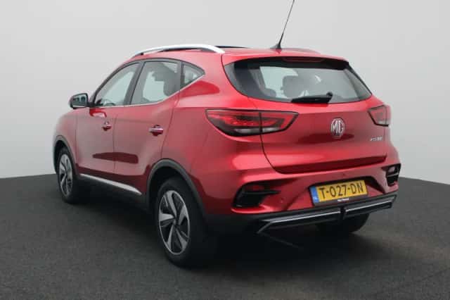 MG ZS EV (2023) thumbnail 2