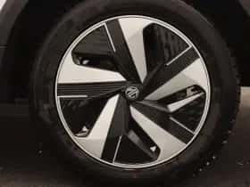 MG ZS EV (2023) thumbnail 17