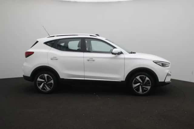 MG ZS EV (2023) thumbnail 6