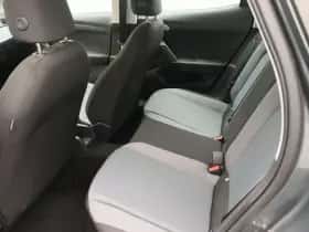 SEAT Arona (2018) thumbnail 12