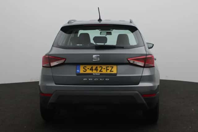 SEAT Arona (2018) thumbnail 6