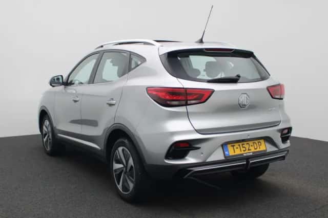 MG ZS EV (2023) thumbnail 3