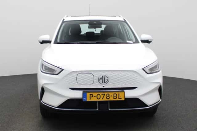 MG ZS EV (2022) thumbnail 4