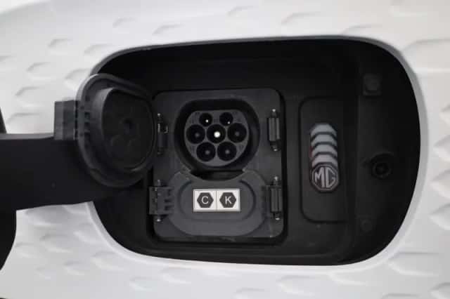 MG ZS EV (2022) thumbnail 32