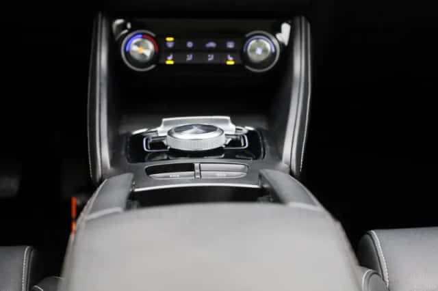 MG ZS EV (2021) thumbnail 11