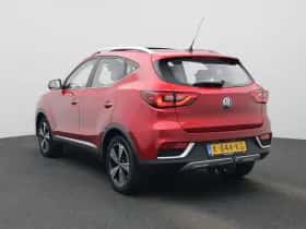 MG ZS EV (2021) thumbnail 3