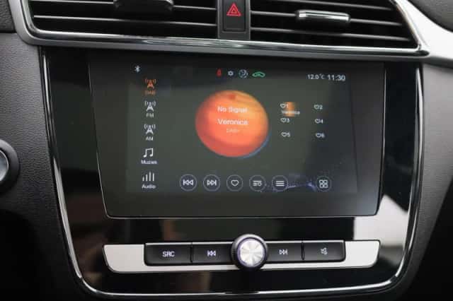 MG ZS EV (2021) thumbnail 25