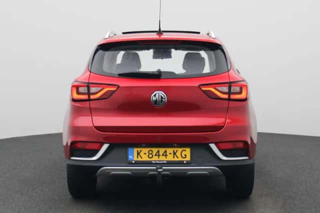 MG ZS EV (2021) thumbnail 6
