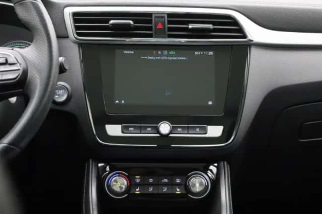 MG ZS EV (2021) thumbnail 10