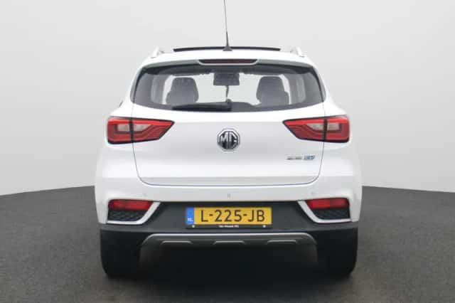 MG ZS EV (2021) thumbnail 6