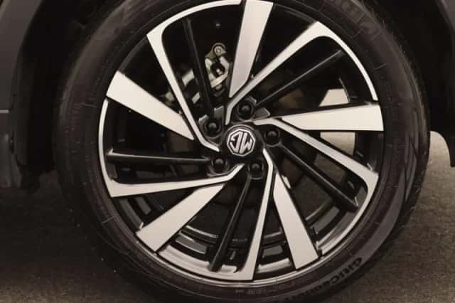 MG ZS (2025) thumbnail 17