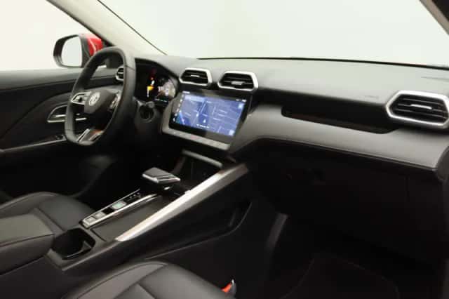 MG ZS (2025) thumbnail 25