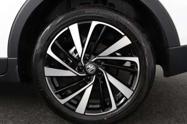 MG ZS (2025) thumbnail 40