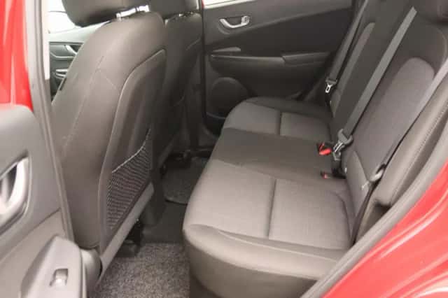 Hyundai Kona (2022) thumbnail 13