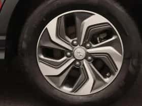 Hyundai Kona (2022) thumbnail 16