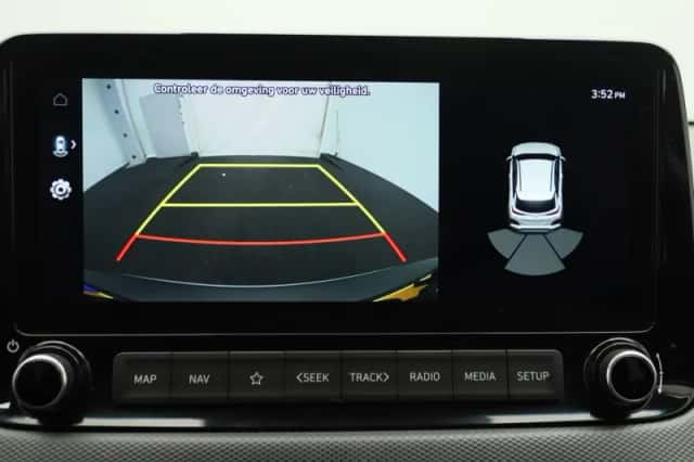Hyundai Kona (2022) thumbnail 17