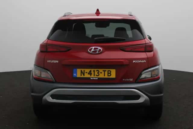 Hyundai Kona (2022) thumbnail 5