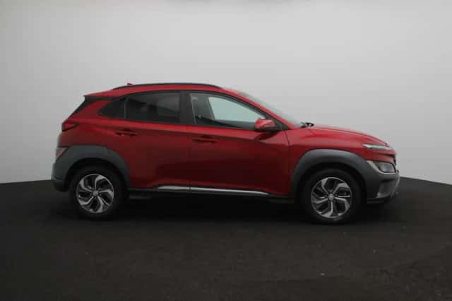 Hyundai Kona (2022) thumbnail 6