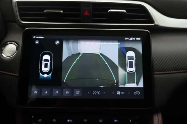 MG ZS EV (2025) thumbnail 16