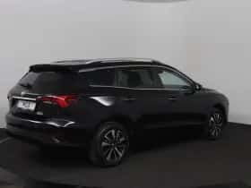 MG MG5 (2025) thumbnail 2
