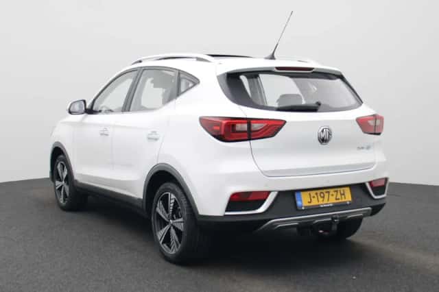 MG ZS EV (2020) thumbnail 3