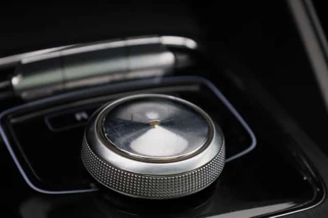 MG ZS EV (2020) thumbnail 21
