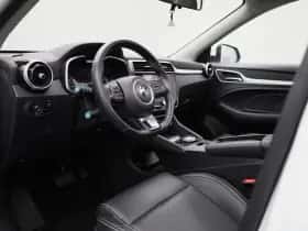 MG ZS EV (2020) thumbnail 32