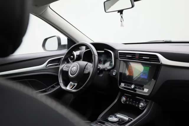 MG ZS EV (2020) thumbnail 36