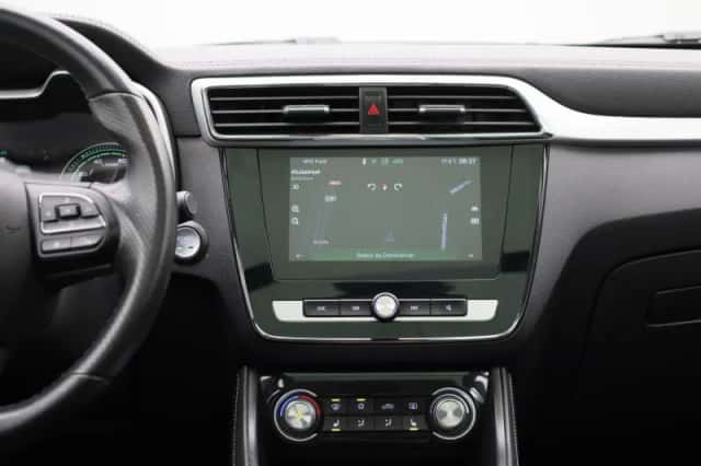 MG ZS EV (2020) thumbnail 10