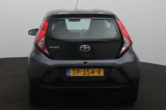 Toyota Aygo (2018) thumbnail 5
