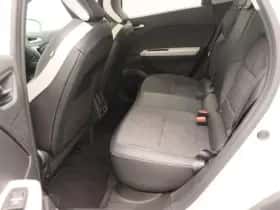 Renault Captur (2020) thumbnail 17