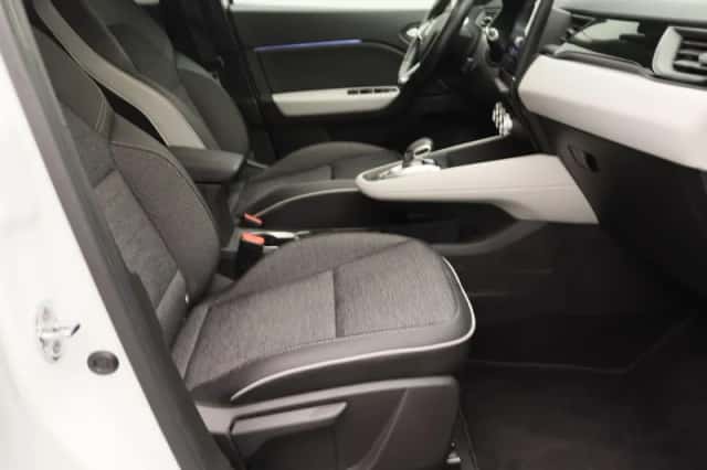 Renault Captur (2020) thumbnail 28
