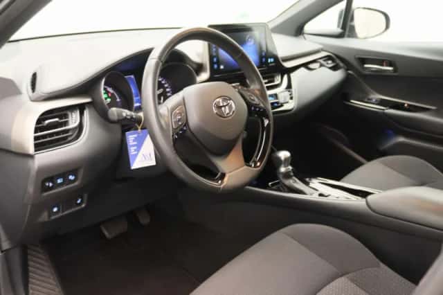 Toyota C-HR (2019) thumbnail 21