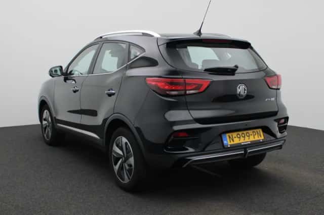 MG ZS EV (2021) thumbnail 3