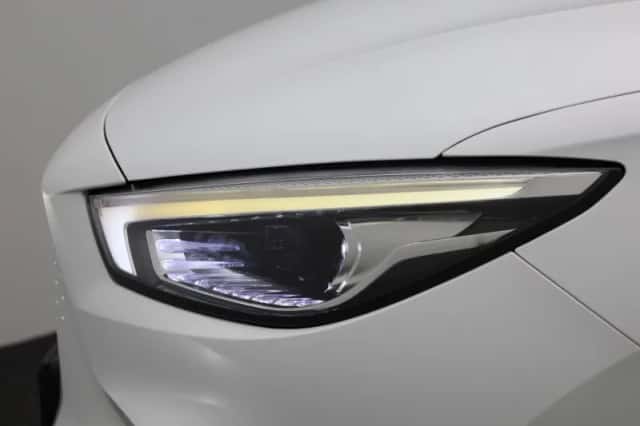 MG ZS EV (2022) thumbnail 16