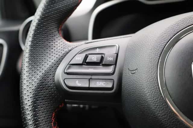 MG ZS EV (2022) thumbnail 24