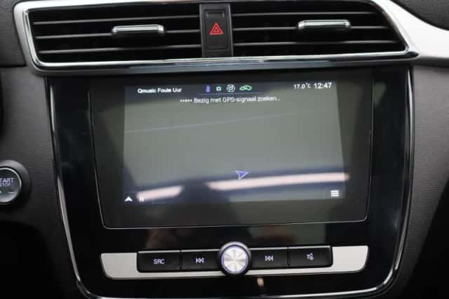 MG ZS EV (2020) thumbnail 16
