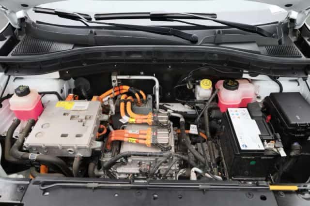 MG ZS EV (2020) thumbnail 38