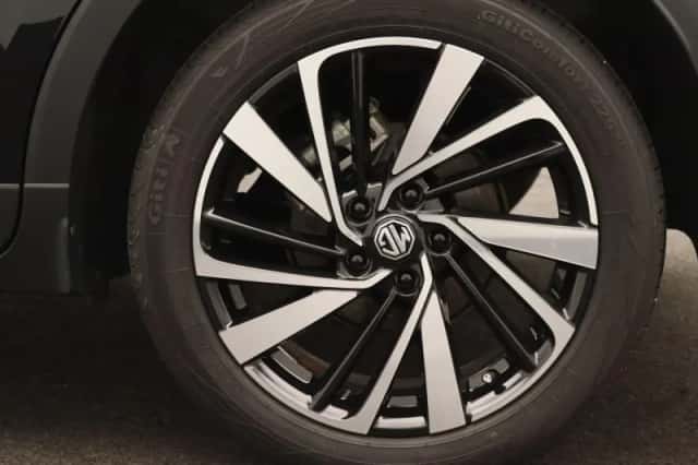MG ZS (2025) thumbnail 18