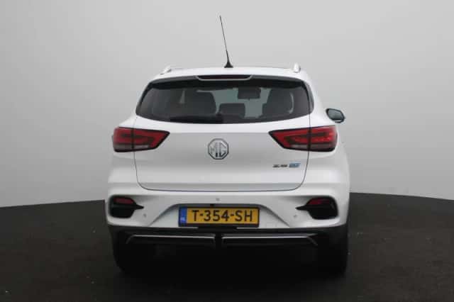 MG ZS EV (2022) thumbnail 6